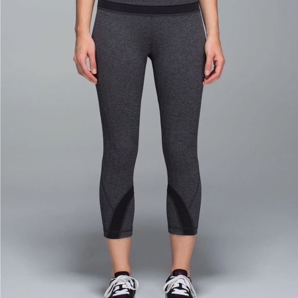 Lululemon Run Inspire Crop Leggings Heathered gray herringbone EUC - Picture 2 of 9